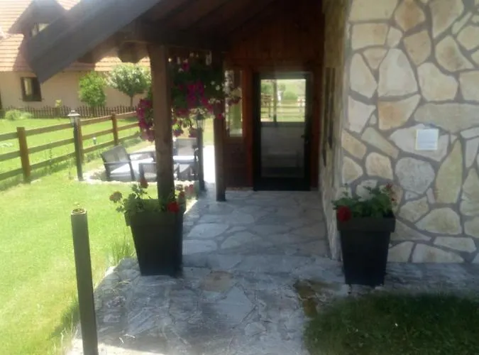 Novakovic Апартаменты